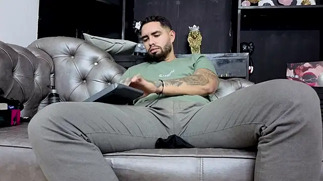 matteosantos live sex cam