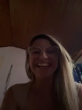 Isabella_Varella live sex cam