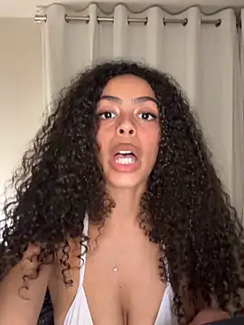 yasmingarcia live sex cam