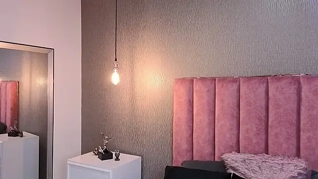 Alexa_Thaylor_ live sex cam