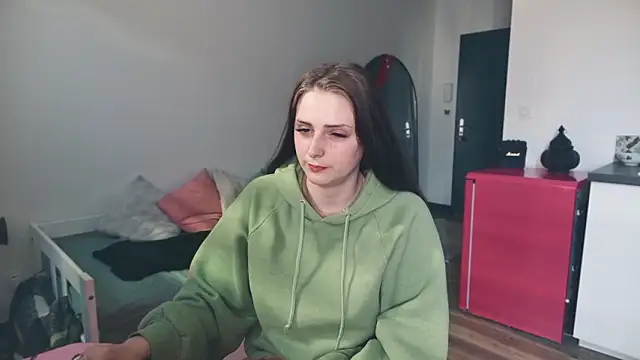 Celeste_Off live sex cam