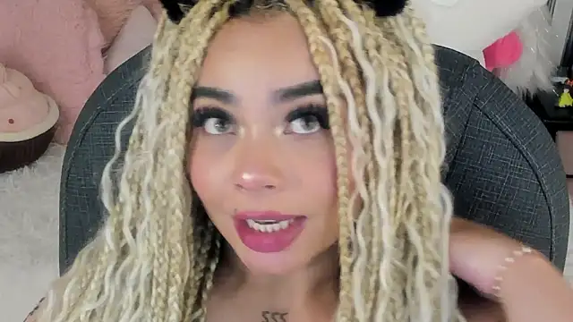 conny__curly live sex cam