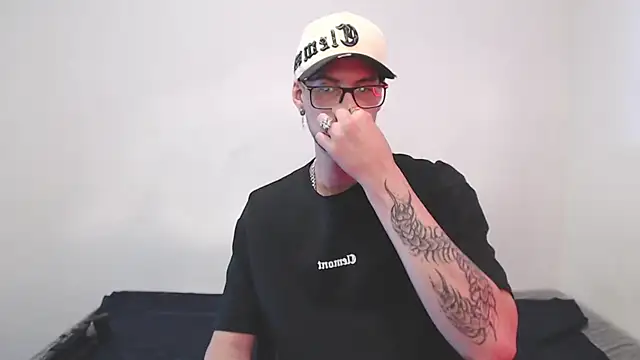 Vlad__night's cam snapshot