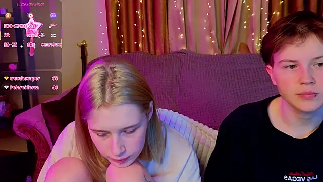 Girls_Fingers's cam snapshot