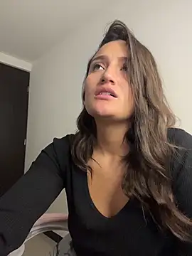 elisa-new's cam snapshot