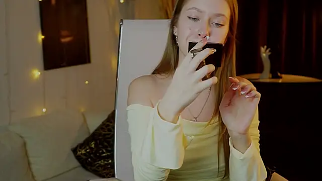 EveMundie's cam snapshot