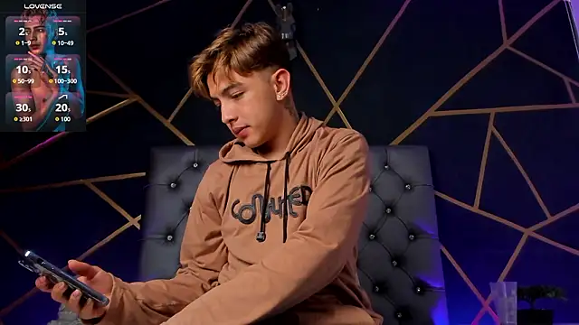 Lian_Miller1_ live sex cam