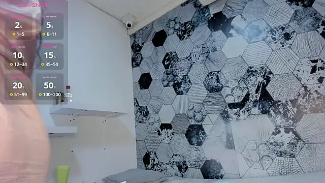 AmberRoses_'s cam snapshot