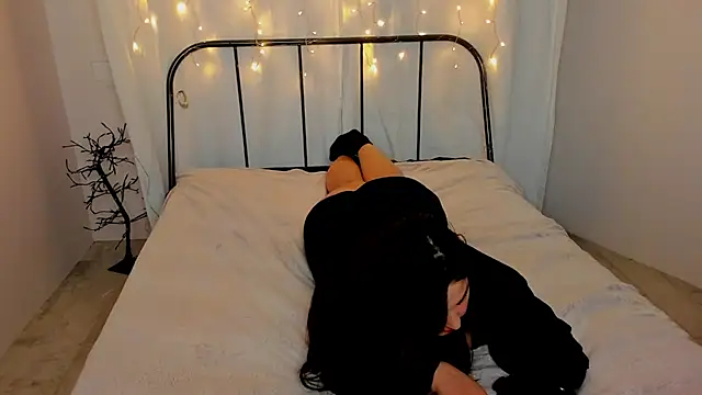 Talla_a's cam snapshot