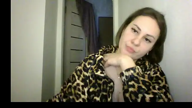 MeadowEyes's cam snapshot