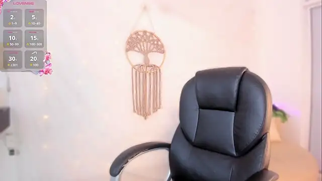 kylie_soraya's cam snapshot