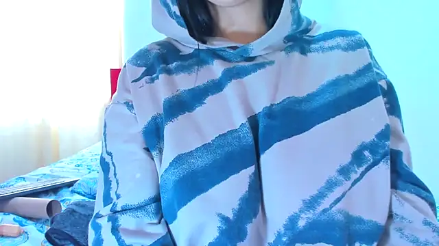 SophieLennox live sex cam