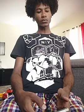 twink_gabrielll's cam snapshot