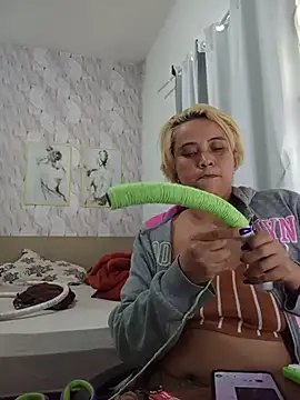 BIADELICIA1's cam snapshot