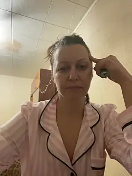 Titana999's cam snapshot