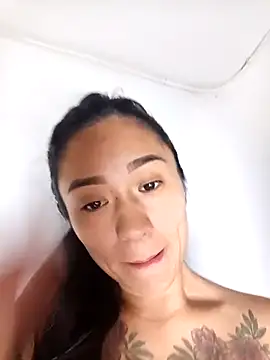 Liahdiaz_'s cam snapshot