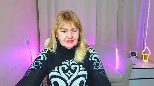 EmmaEllison's cam snapshot