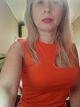 SelinaLovqx's cam snapshot