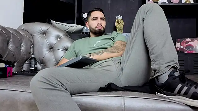 matteosantos's cam snapshot