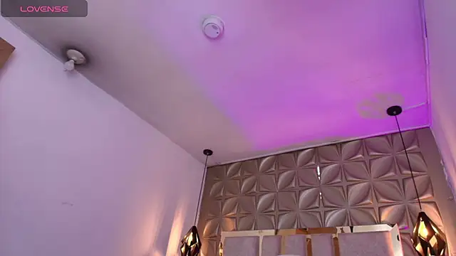 Queen_perla_'s cam snapshot