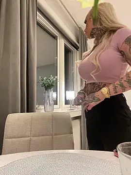 paulinaalatalo's cam snapshot