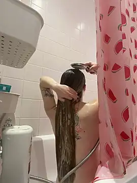 LilyLuck_'s cam snapshot