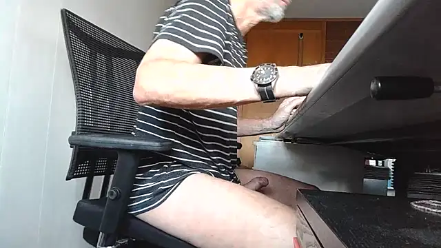 Herba_Mare's cam snapshot