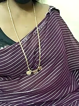 shobini's cam snapshot