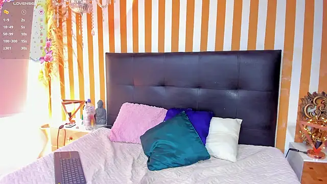 LunaToledo live sex cam