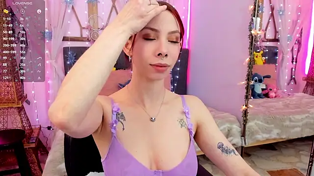 laura_olssen's cam snapshot