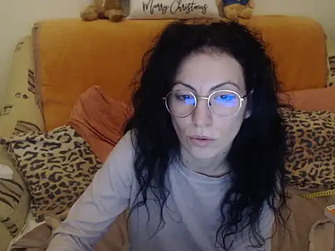 Emmatoo's cam snapshot