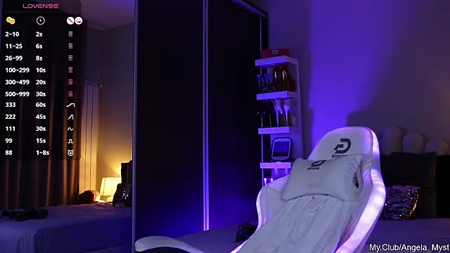 Angela_Myst's cam snapshot