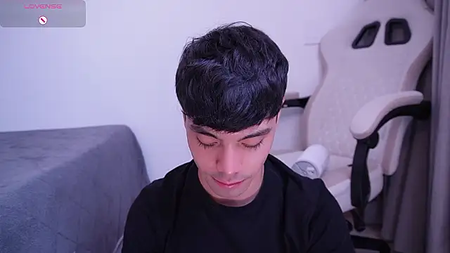 Dammon_Stallion live sex cam