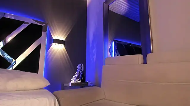 kaletattoo's cam snapshot