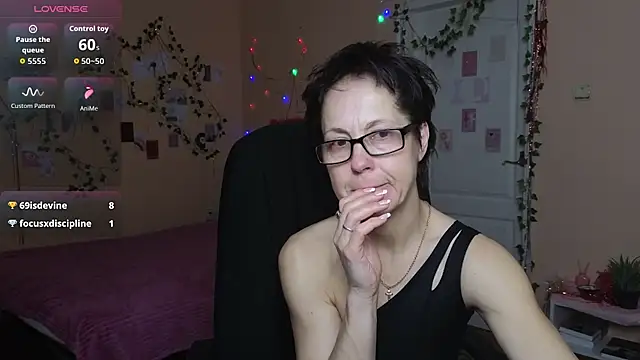 Ronda_Roni's cam snapshot