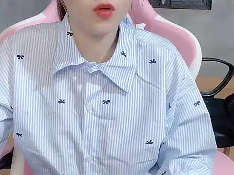 TranOanh999's cam snapshot