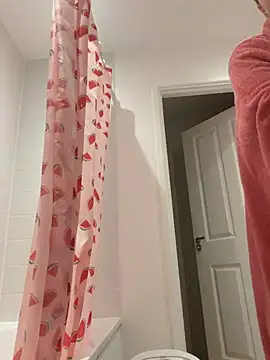 LilyLuck_'s cam snapshot