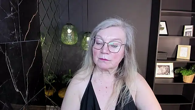 NataliMellow's cam snapshot