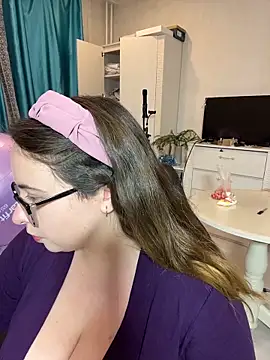 DienkaGreen's cam snapshot