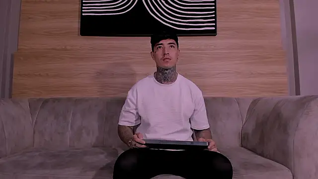 Evan_hott live sex cam