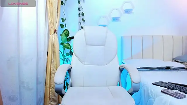 Isa7_'s cam snapshot