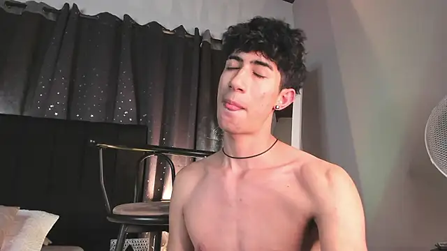 NovaaWheler live sex cam