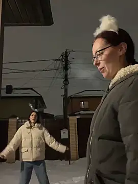 RussianGirls_'s cam snapshot