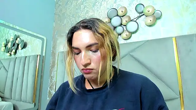 TomLondon_ live sex cam