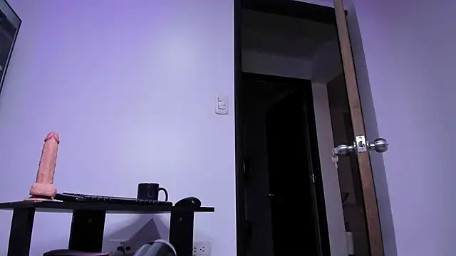 AteneaStone_'s cam snapshot