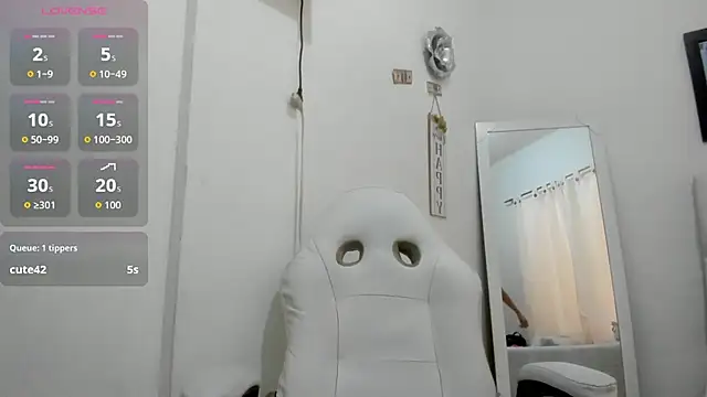 Livia_Coxs's cam snapshot