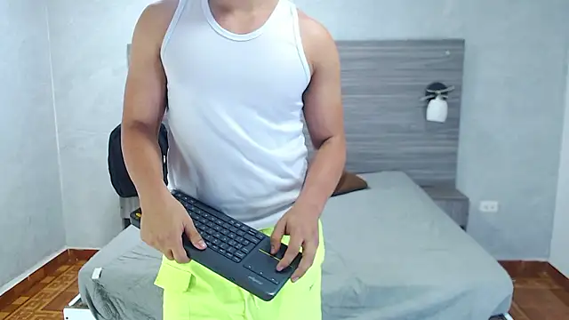 Loony_Zion live sex cam