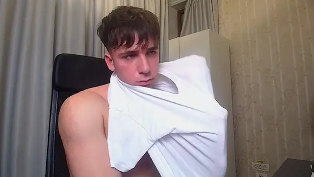 KellenWest live sex cam