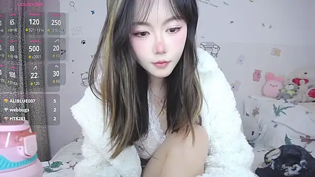 Kraciena live sex cam