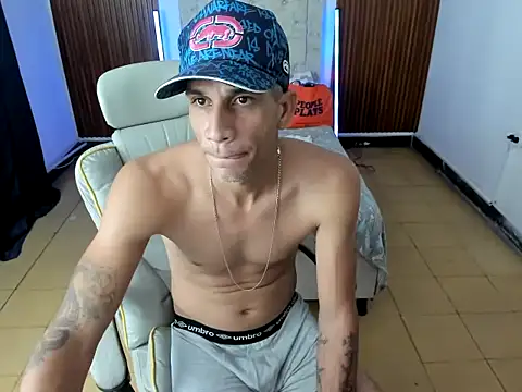danisegura live sex cam